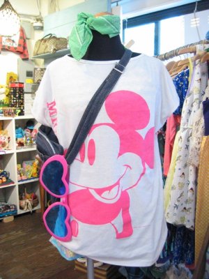 画像1: USED 　Mickey 　ポージング　Tシャツ （ホワイト×ネオンピンク）