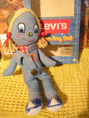 画像1: Knicker Bocker社 Levi's Doll (おんなのこ)