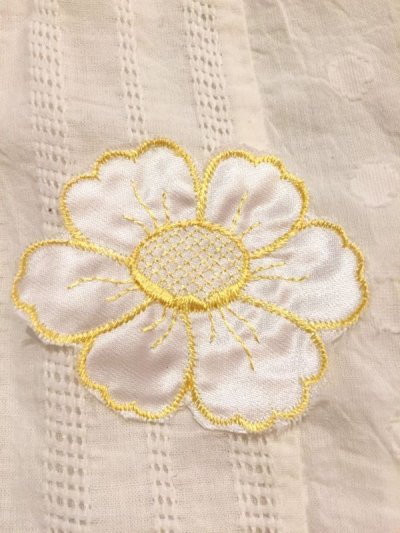 画像1: Vintage   Flower刺繍    シルクサテン   ワッペン   (2color)