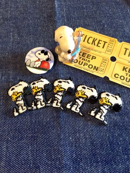 画像1: Dead Stock Vintage「SNOOPY」　mini ワッペン　 (1)