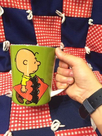 画像3: From U.S.A  『PEANUTS』 　“Charlie Brown”　 おっきめ　  マグ　（グリーン×カラフル）