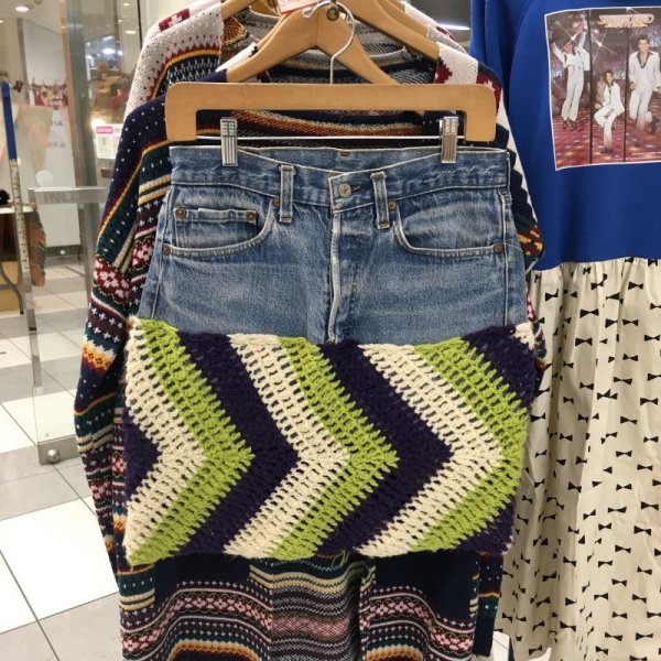 画像2: 『SOLリメイク』Levi's 501デニム ニットドッキング スカート W27 (キミドリxパープル) (2)